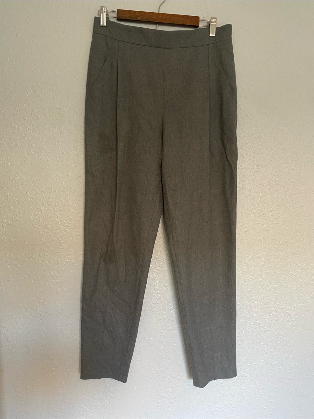 AKRIS punto Grey Women’s Dress Pants